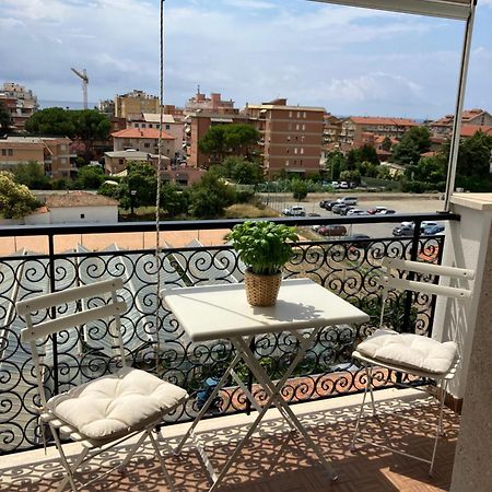 Апартаменты Aria Luce Mare Сан-Бартоломео-аль-Маре Экстерьер фото